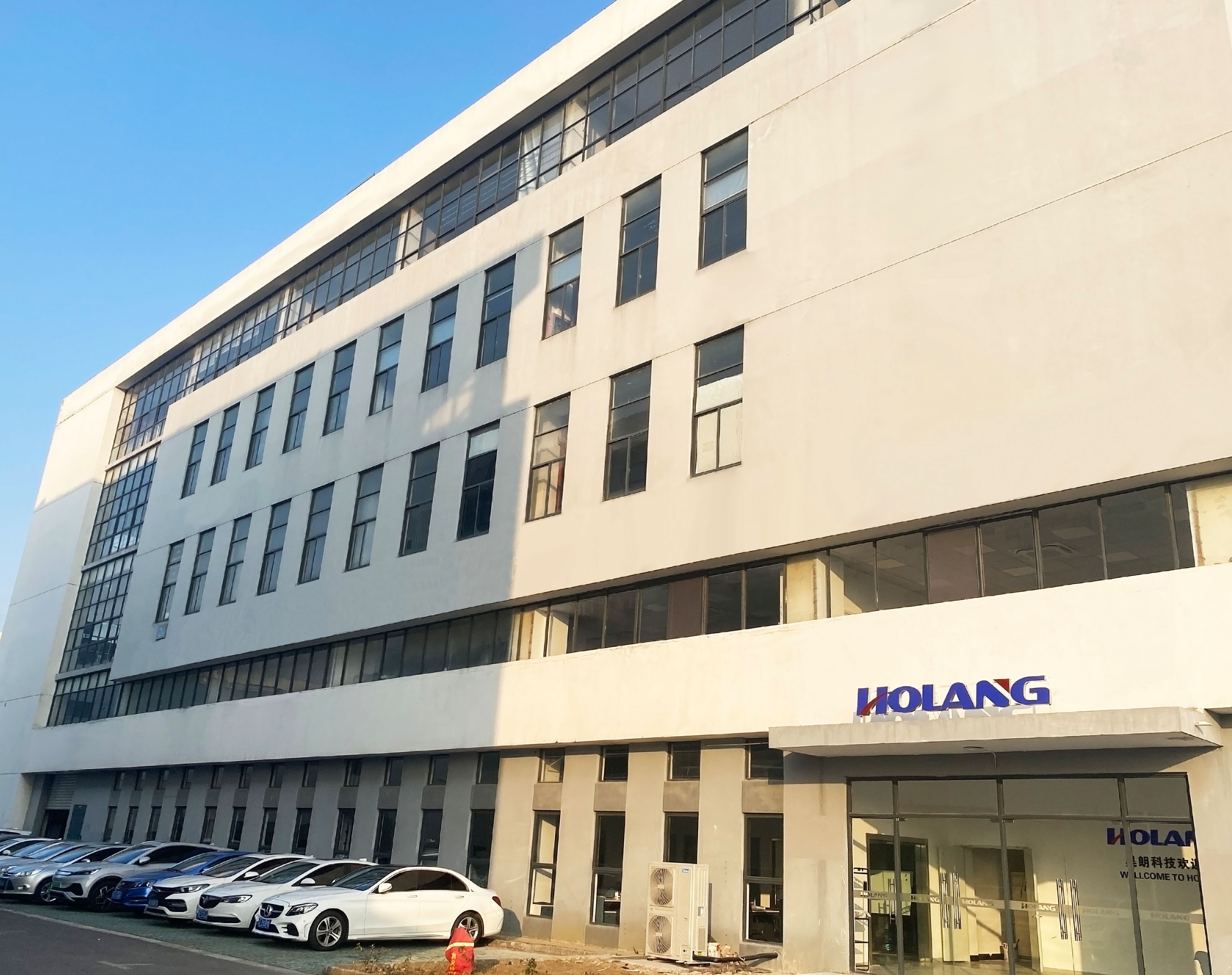Why SMT Companies Choose Holang Modular Nitrogen Generator